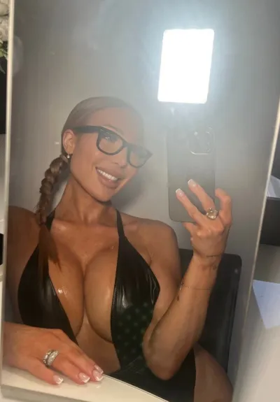 Aiyla - Photo 2