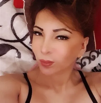 Femme sensuelle - Photo 1